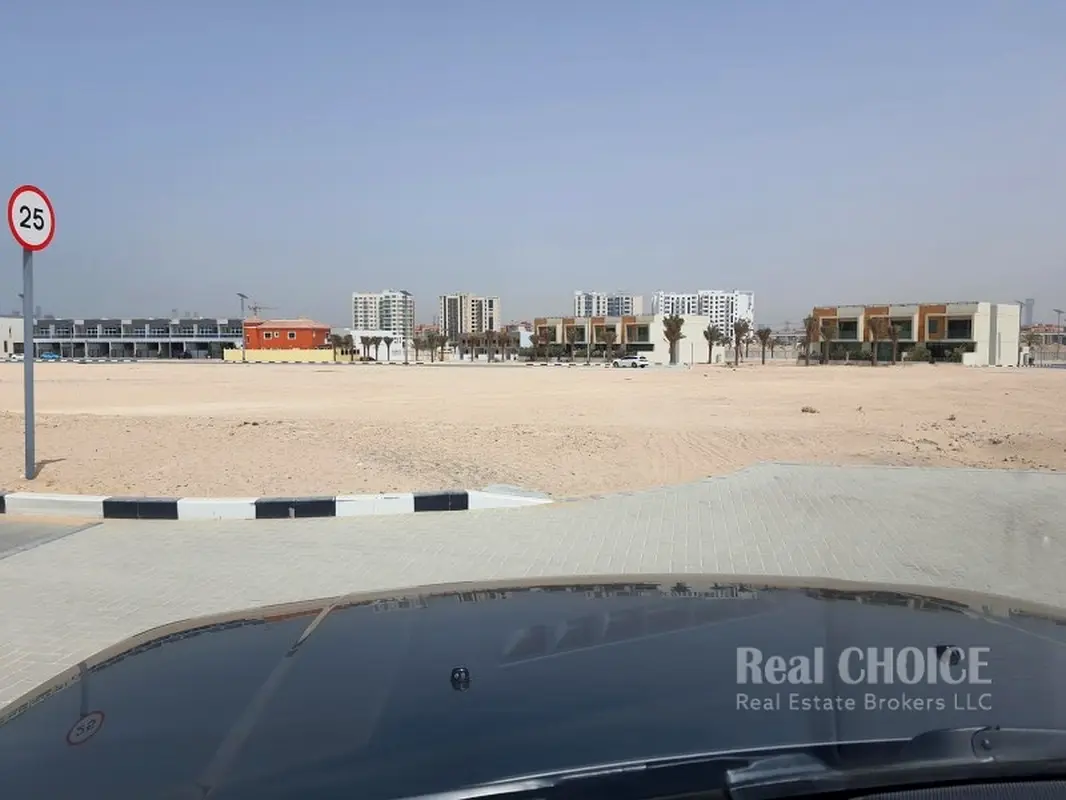 Lands for sale in Al Furjan Buy Plots