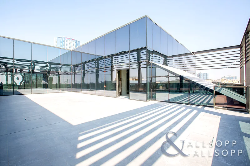 Full Building | Private ENT | Retail Included