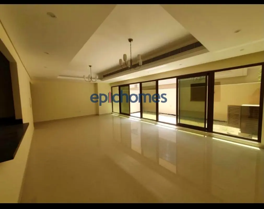 Ready to Move | Fitted Kitchen | Middle Unit