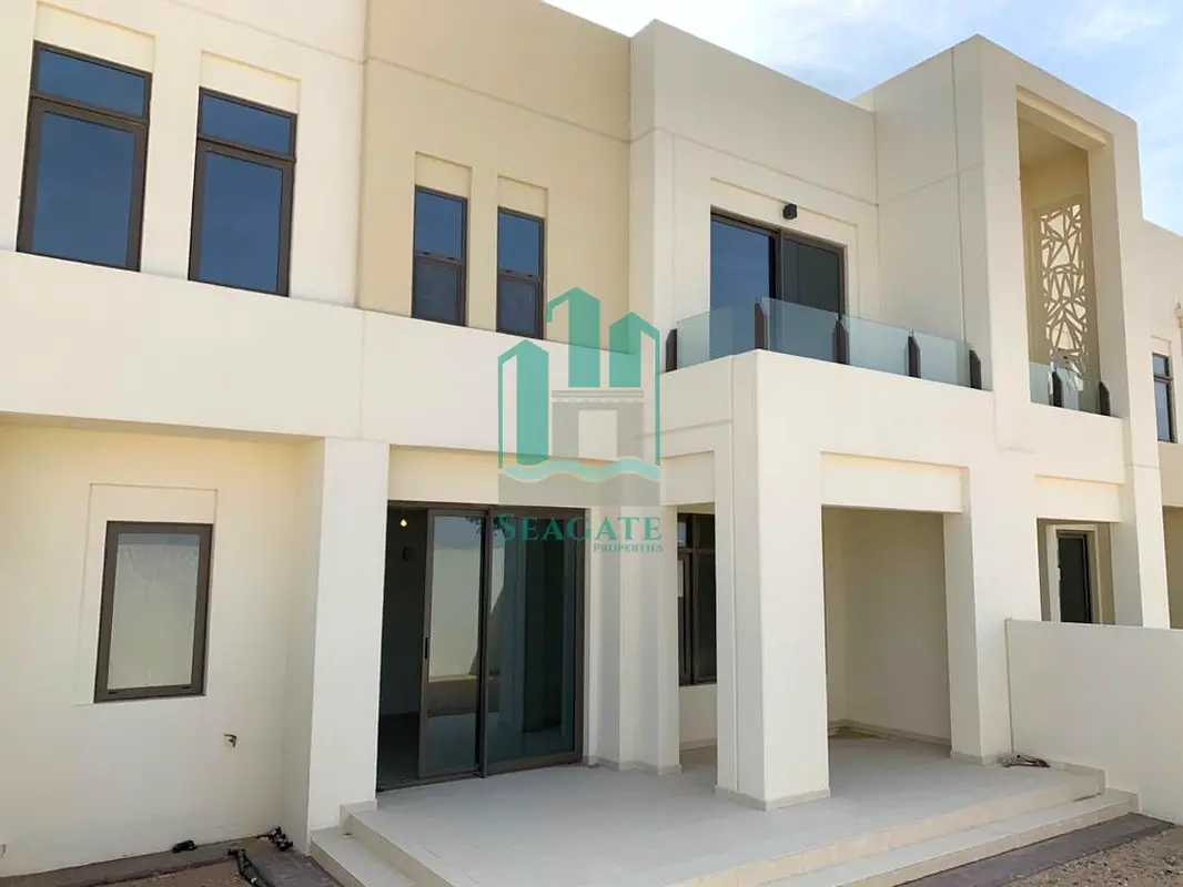 Nice 4 BR Villa For Sale