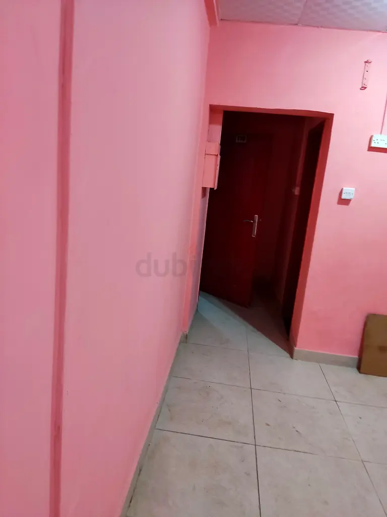 Rooms for rent in Al Rigga Shared Rooms rental