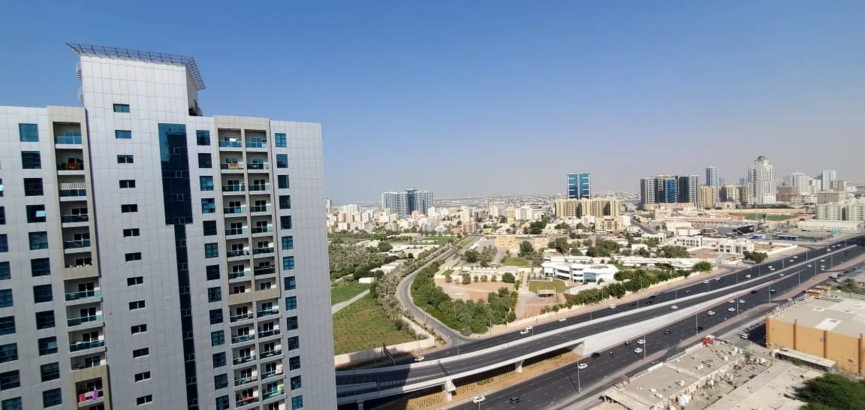 2 BHK APARTMENT FOR RENT IN CITY TOWER | FREE AC