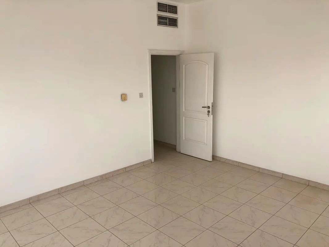 Apartment/Flat for Rent 2BHK, FREE AC, 30K RENT, 2 MONTHS FREE, NO