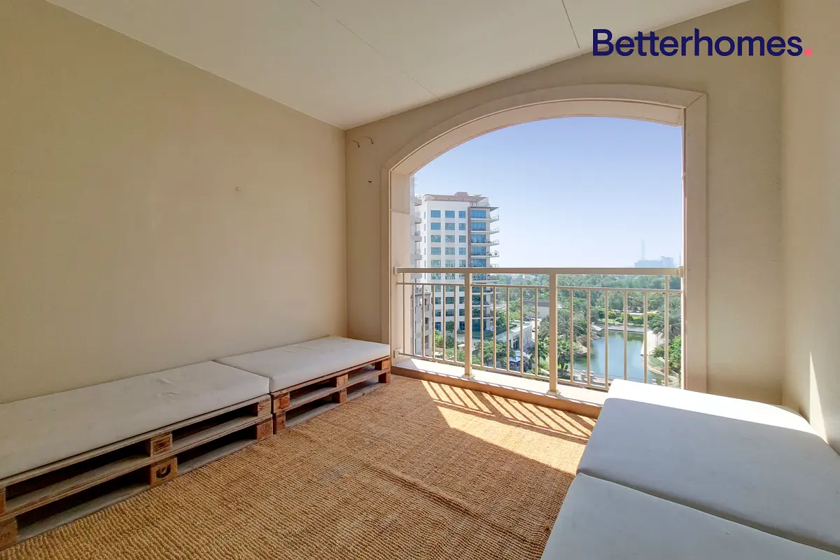 Amazing Lake Views | 2 Balconies | Vacant Soon