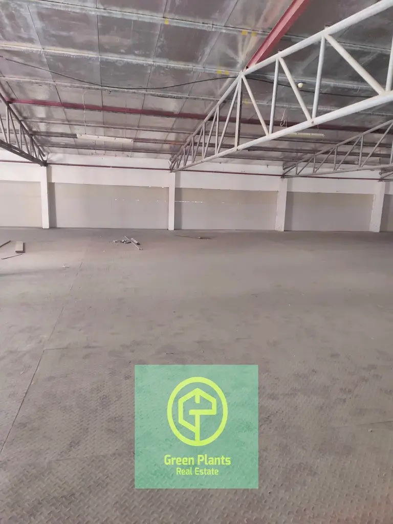 Al Qusais Industrial Area 19,000 sq. Ft warehouse with built-in mezzanine floor