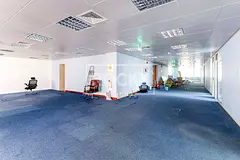 Fitted | With 4 Parking | Sea View Office