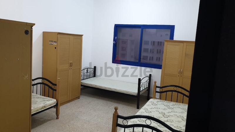 Rooms for rent in Shabiya 10 - Shared Rooms rental | dubizzle