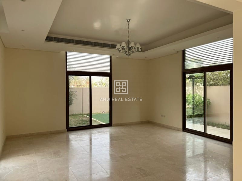 Vacant Type A | 5BR  Well Maintained Villa