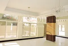 Bright and Spacious| Modern Layout| Pretty Villa !
