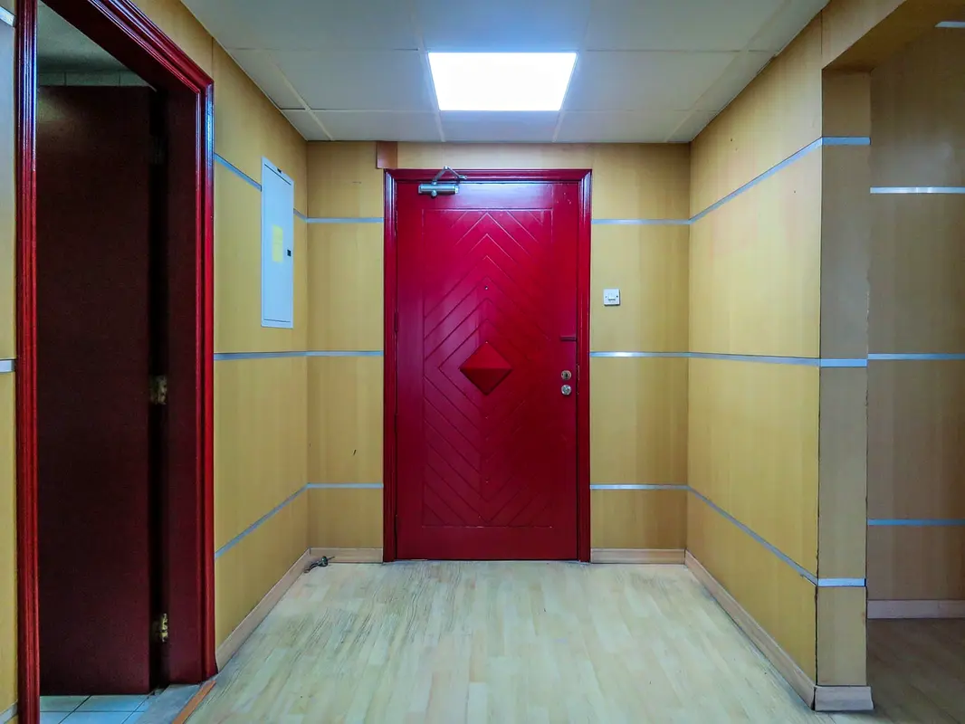 Fitted Office No Commission