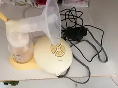 Breast feeding pump