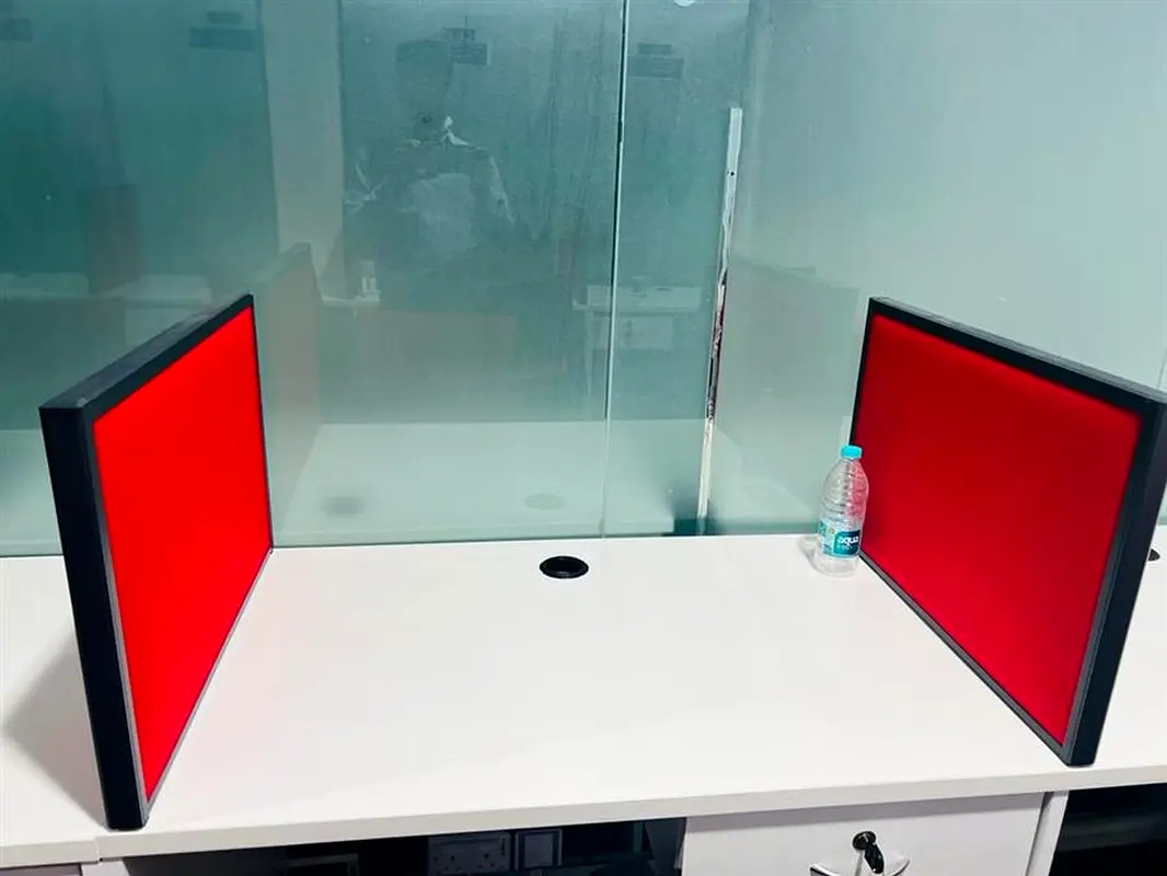 Shared Desk l Flexi Desk l With Ejari