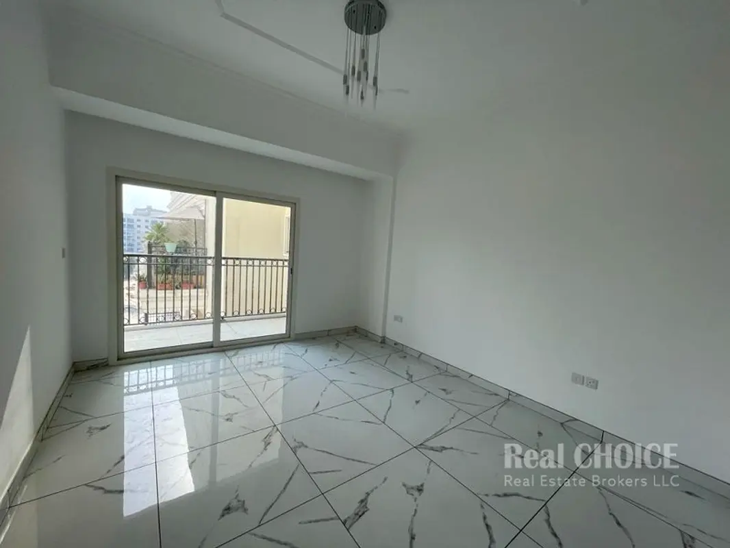 Amazing 1BR | 2 Balconies |Ready to move in