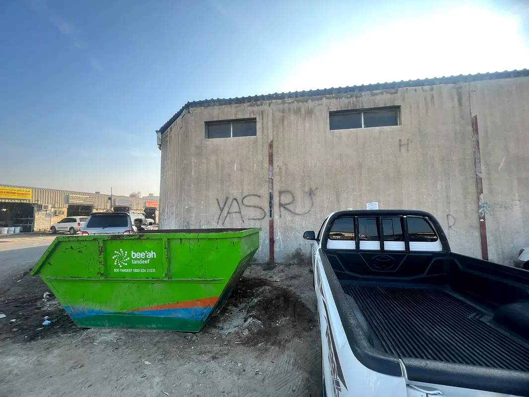 For sale in Sharjah, the sixth industrial area, Shabrat