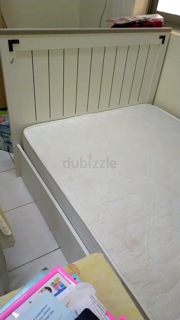 Buy & sell any Beds & Bed Sets online 2071 used Beds & Bed Sets for sale in Sharjah price