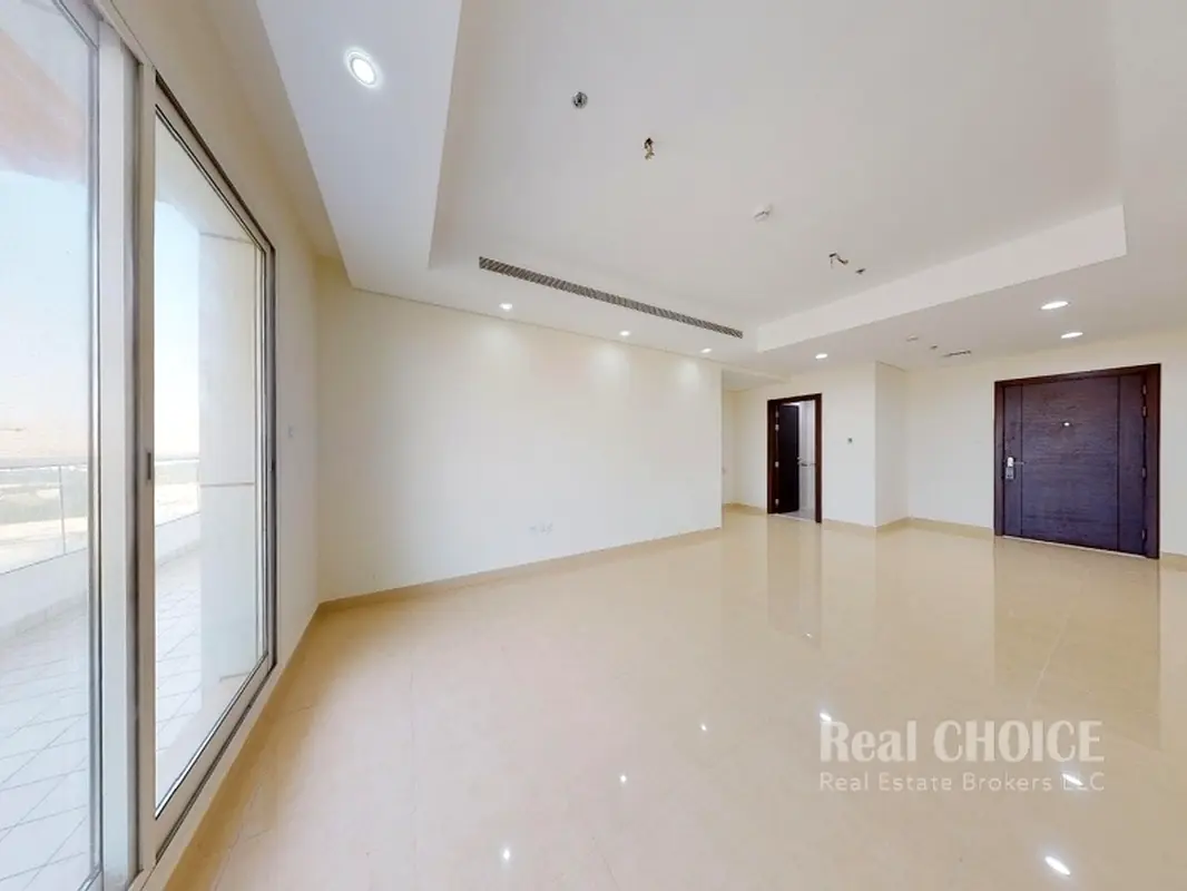 Huge Layout | 1 Bed | High Floor | Cleopatra