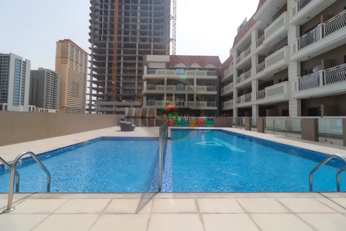 Brand New I Equipped Kitchen I Ready To Move In