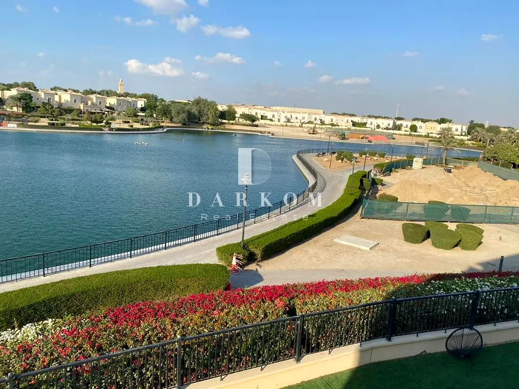 Full Lake View | Best Location | 5BR + Maid Villa | La Avenida 2
