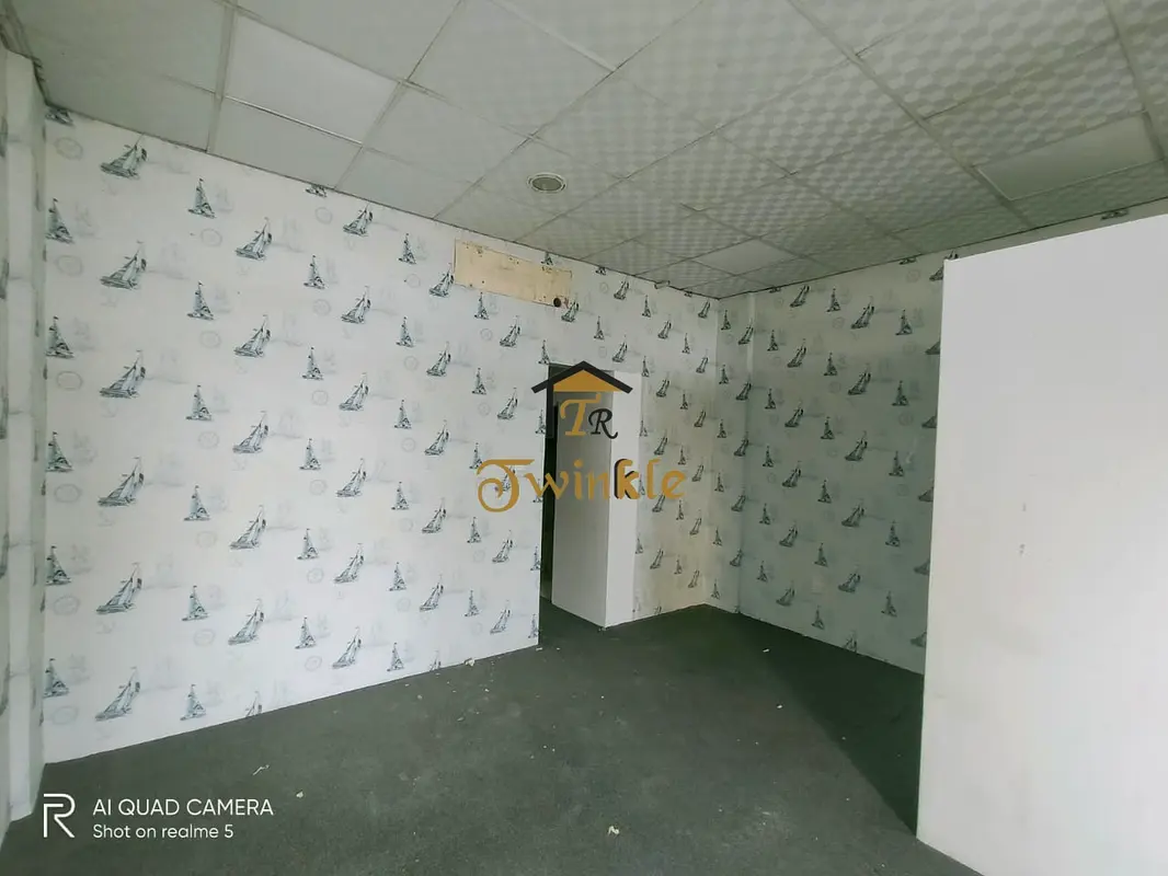 FITTED SHOP FOR RENT IN MOROCCO CLUSTER