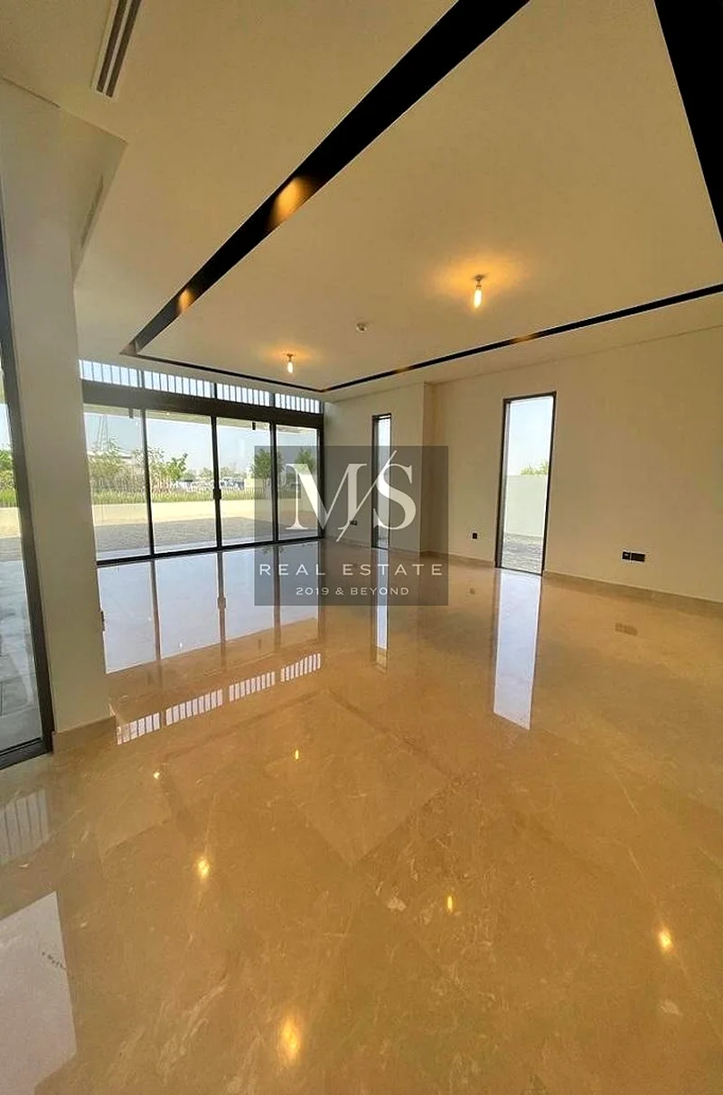 Unique Opportunity ! Single Row - Corner - Burj Khalifa View ! Stunning 4BR+study Villa