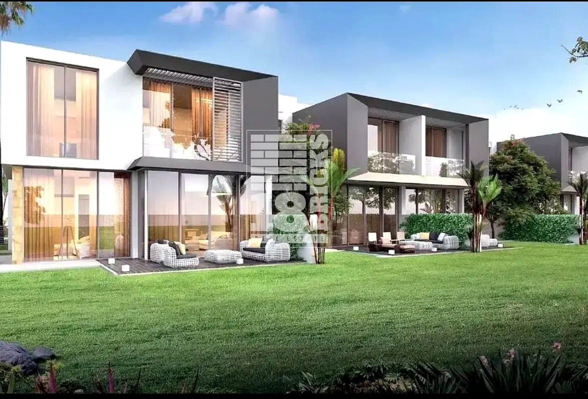 Corner Unit |  4 + Maid\s | Gardenia Townhomes