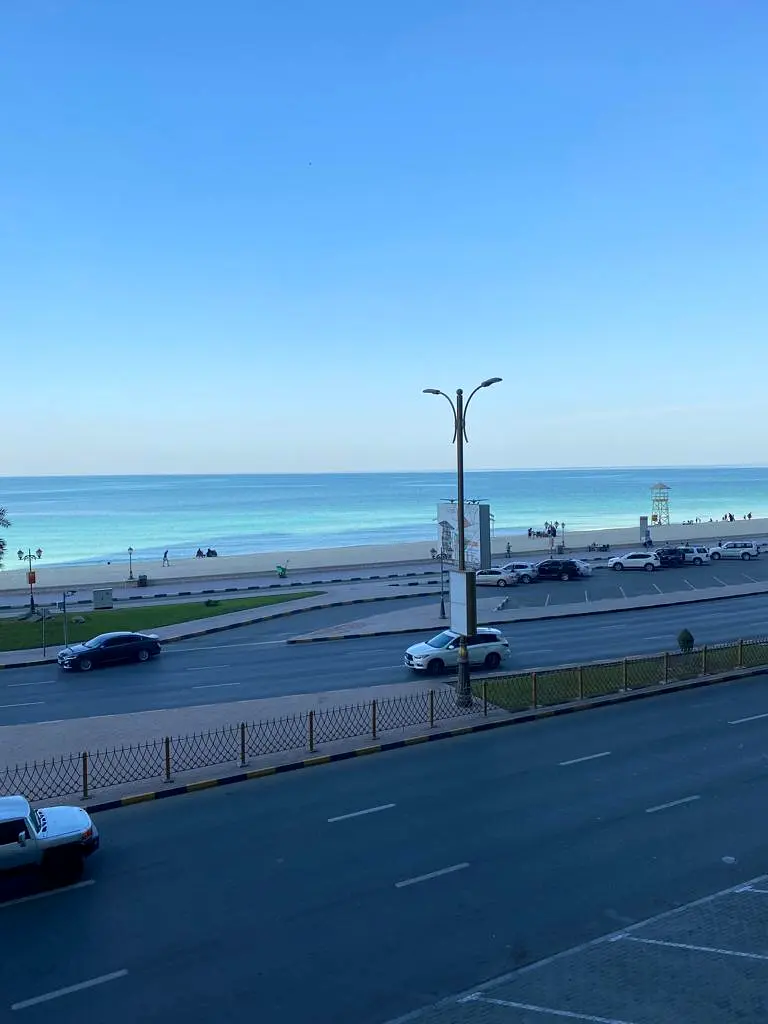 Super Nice 1BHK Full Sea View Open Kitchen