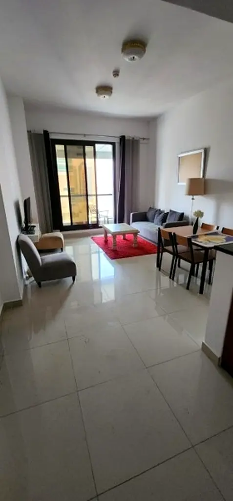 Spacious One Bedroom| Partial Marina View| Prime Location