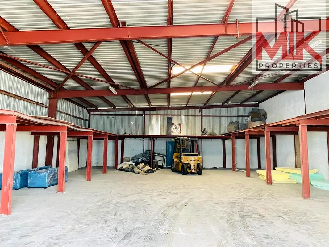 3,000 SQFT | FITTED WAREHOUSE | COMMERCIAL or STORAGE USE