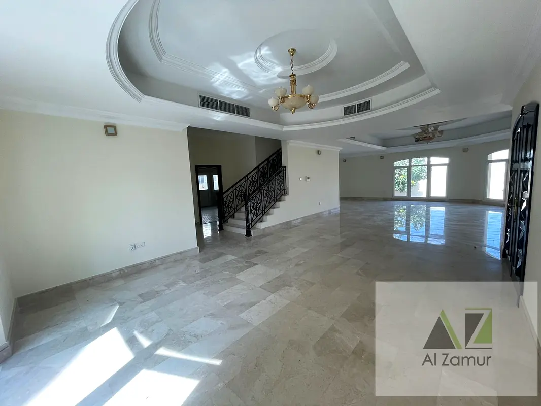 .LAVISH 5BHK+MAID NEAR JUMEIRAH BEACH READY TO MOVEIN