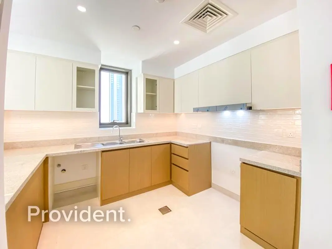 3BHK + Maids Room | Corner Unit | Ready To Move