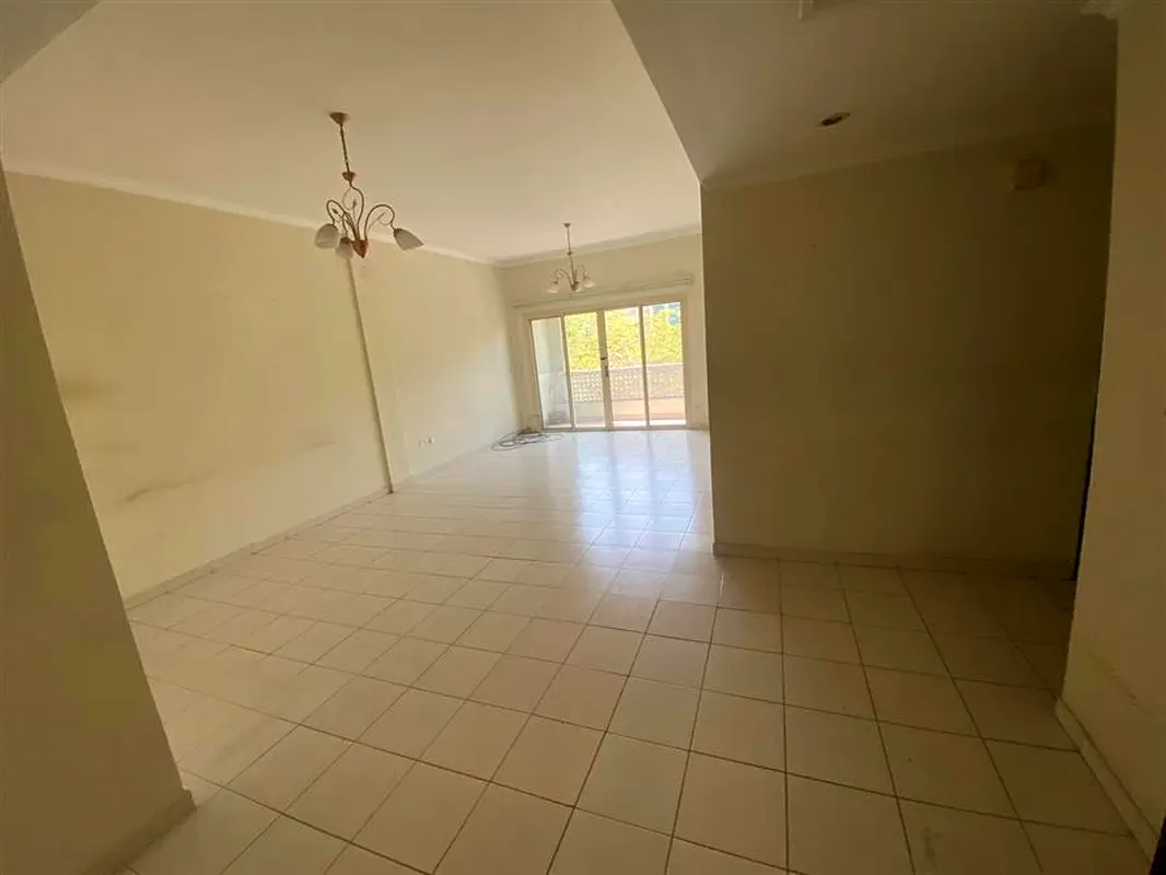 LAVISH 1 BR IN EWAN DIP-1 NEAR AL MAYA