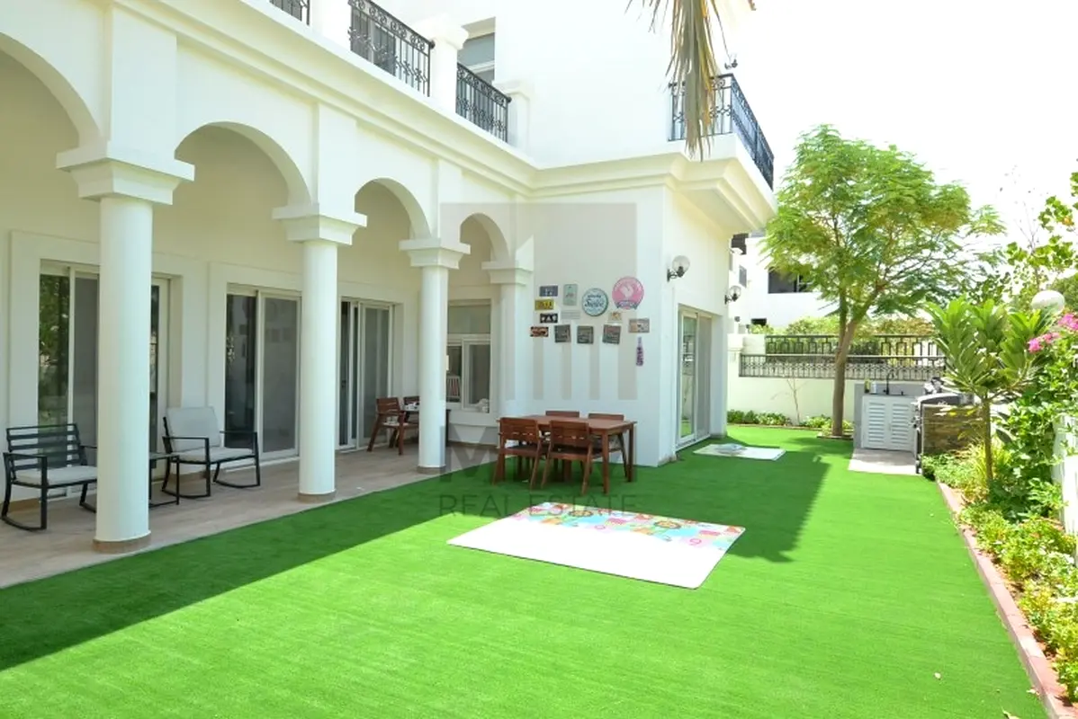 5BHK+ maid l Custom Villa l Single Row l upgraded