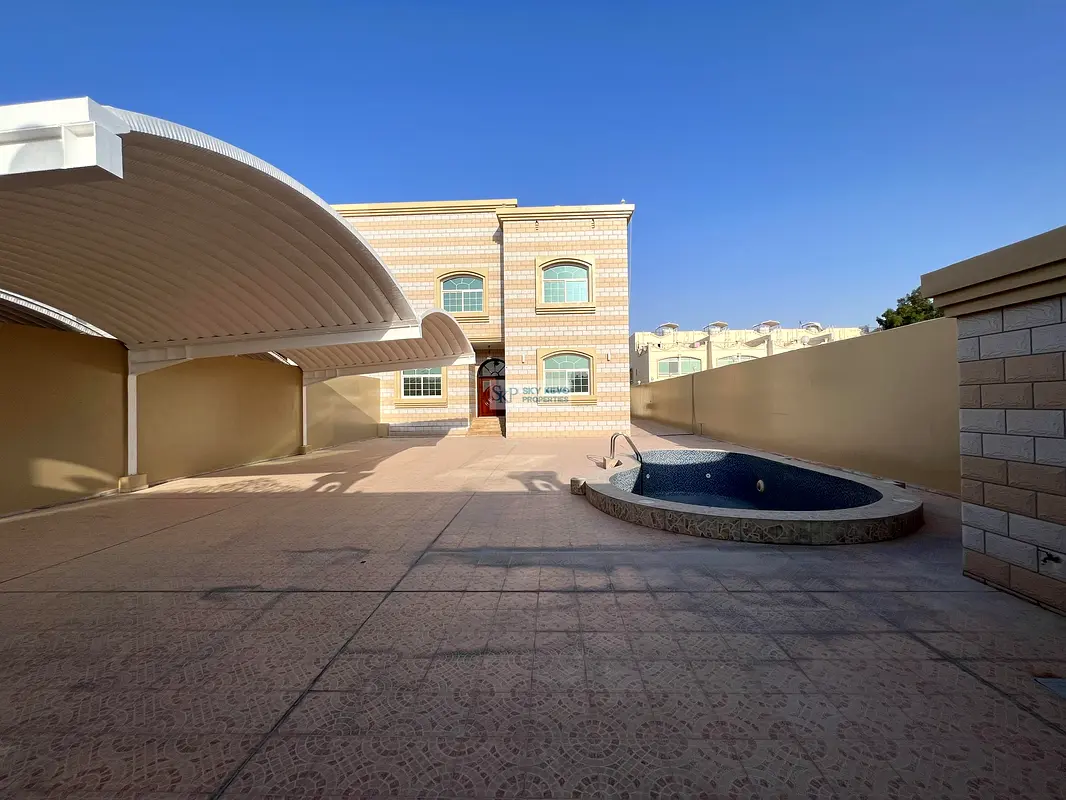 villa with privet pool | spacious