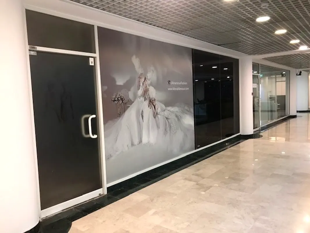 NO COMMISSION - Shop for RENT -
