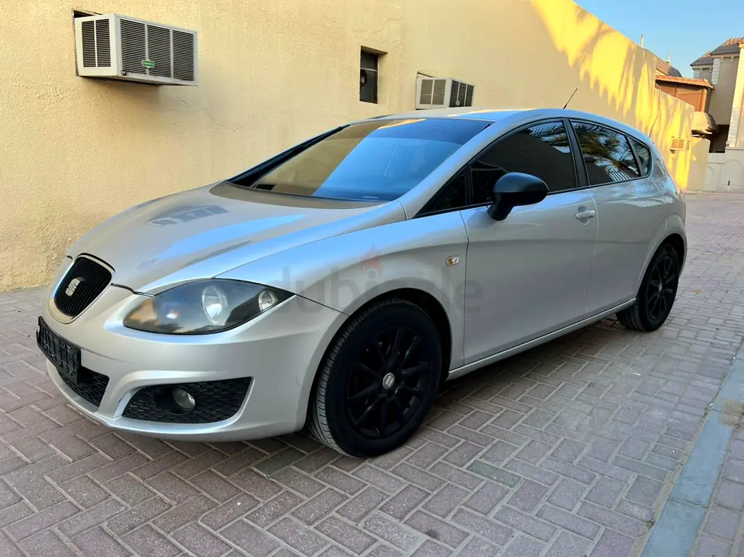 Buy & sell any Seat cars online 4 used Seat cars for sale in Dubai