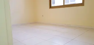 STUDIO FLAT FOR RENT MURAQQABAT NEAR METRO STATION