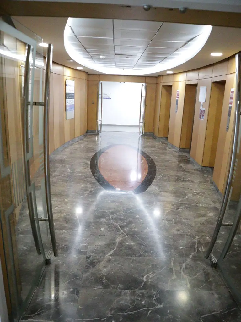 Hot Offer: Brand New Chiller Free Office near by Sharaf DG Metro exit 4