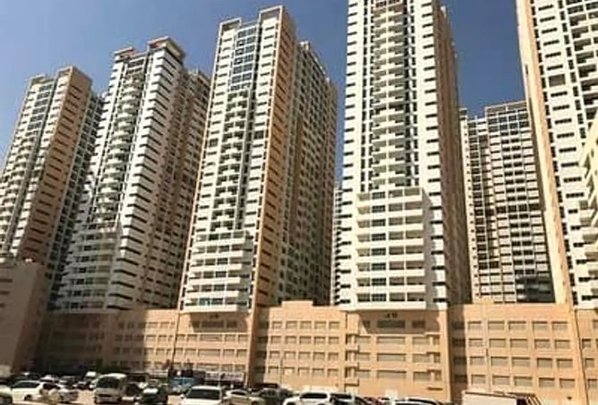 SEA VIEW /FRONT TOWER STUDIO FOR SALE AJMAN ONE T 4