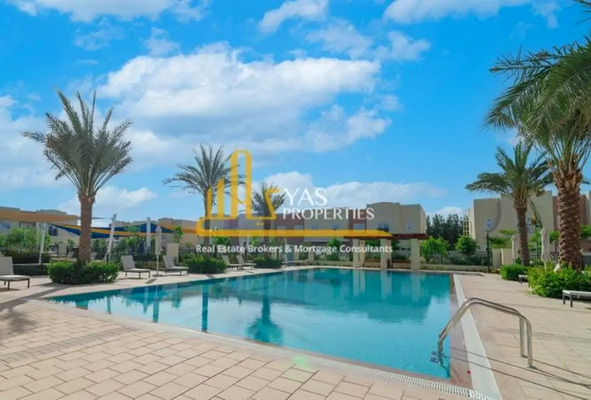 Pool Facing Single Row| Book Your Dream Home Now!!