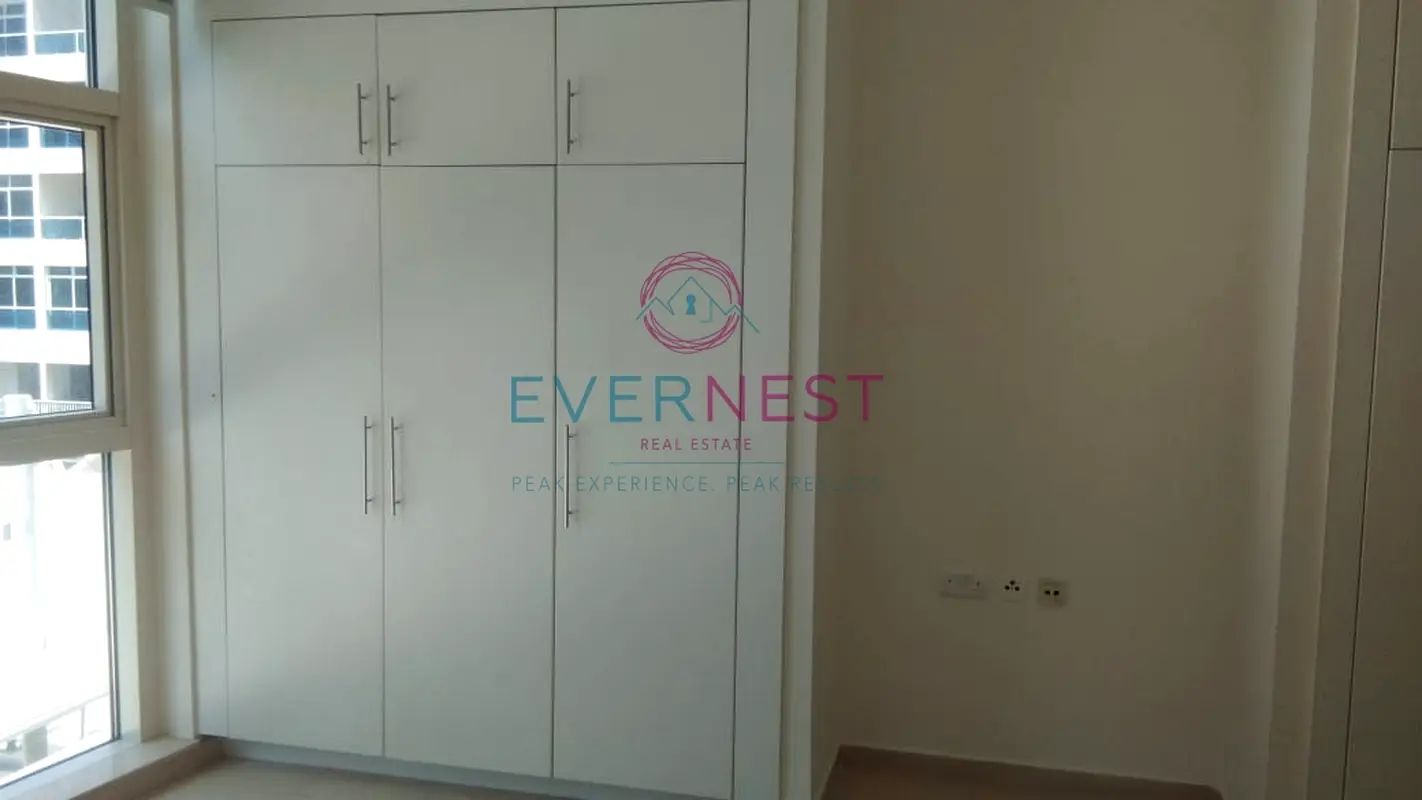 Large 2BR | Prime Location | Great Offer