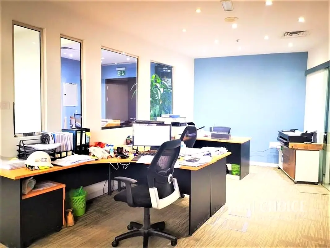 Fully Furnished Office | High Floor | Partitioned
