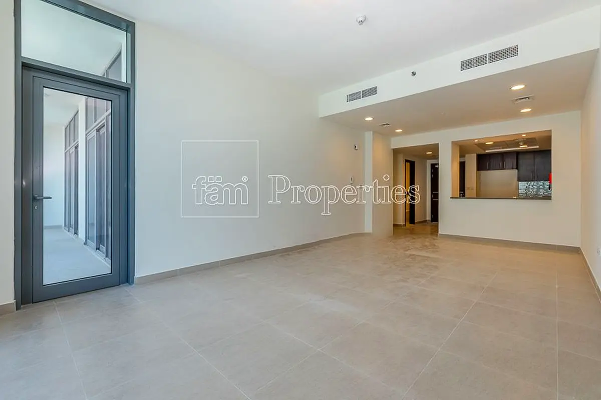 Full Canal view  Speciouse 2BR + Study