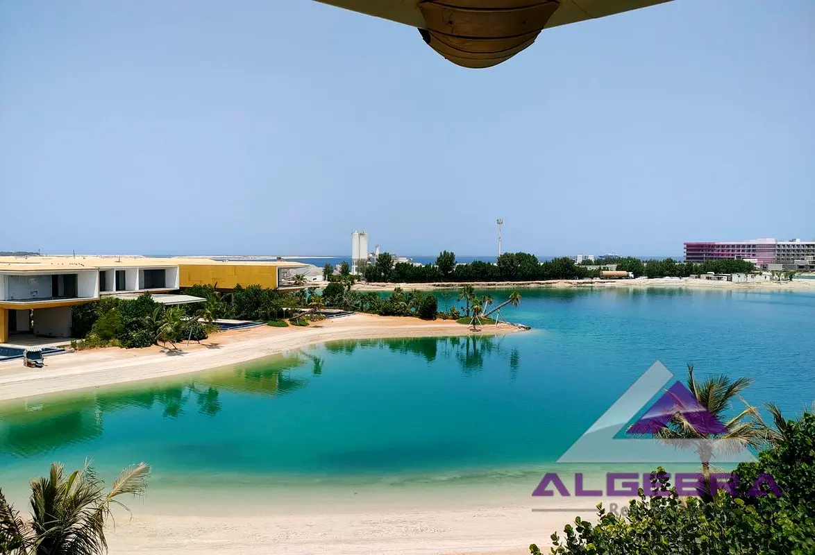 Overlooking Pool/Beach - Oqood Registered