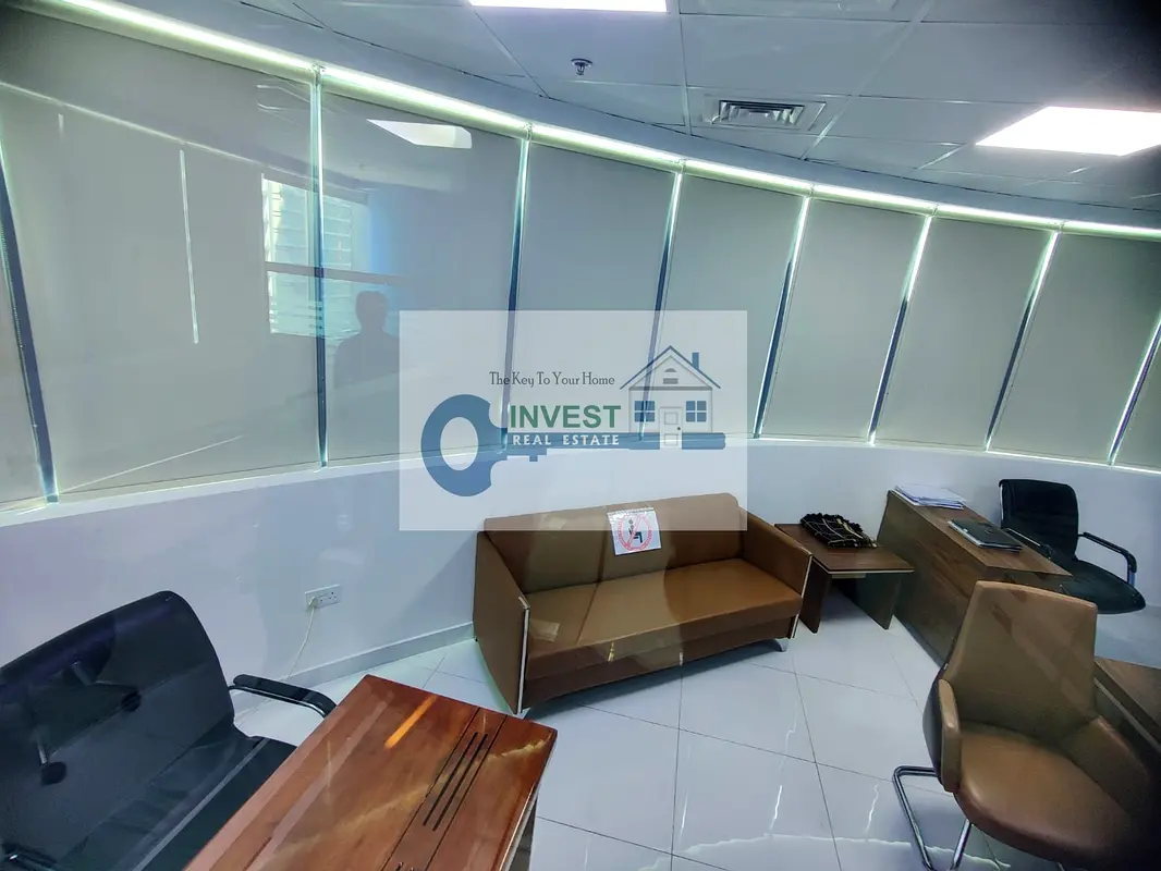 Full Canal View! Office For Sale