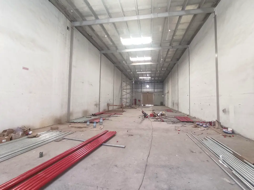 5000 sqft with 2 door entry only for storage !!