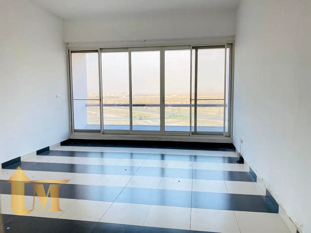STUDIO WITH BALCONY (515 SQ FT)  NEAR ALL FACILITIES ONLY 310K