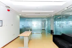 Nicely fitted| Partitioned|Close to metro