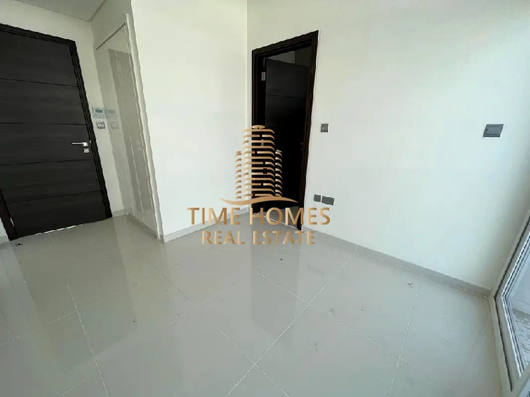 Brand New | Back To Back | Close to Pool  Park