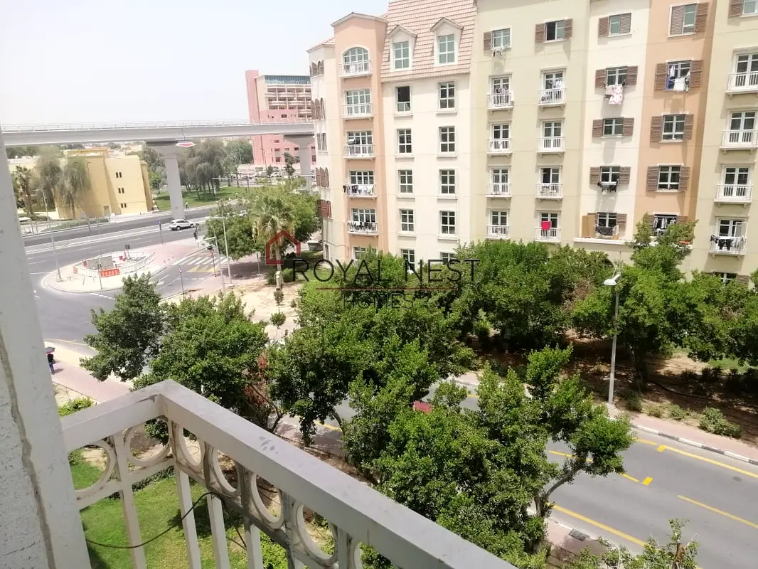 HOT DEAL | CLOSE THE GARDEN METRO STATION | 528 SQ.FT STUDIO