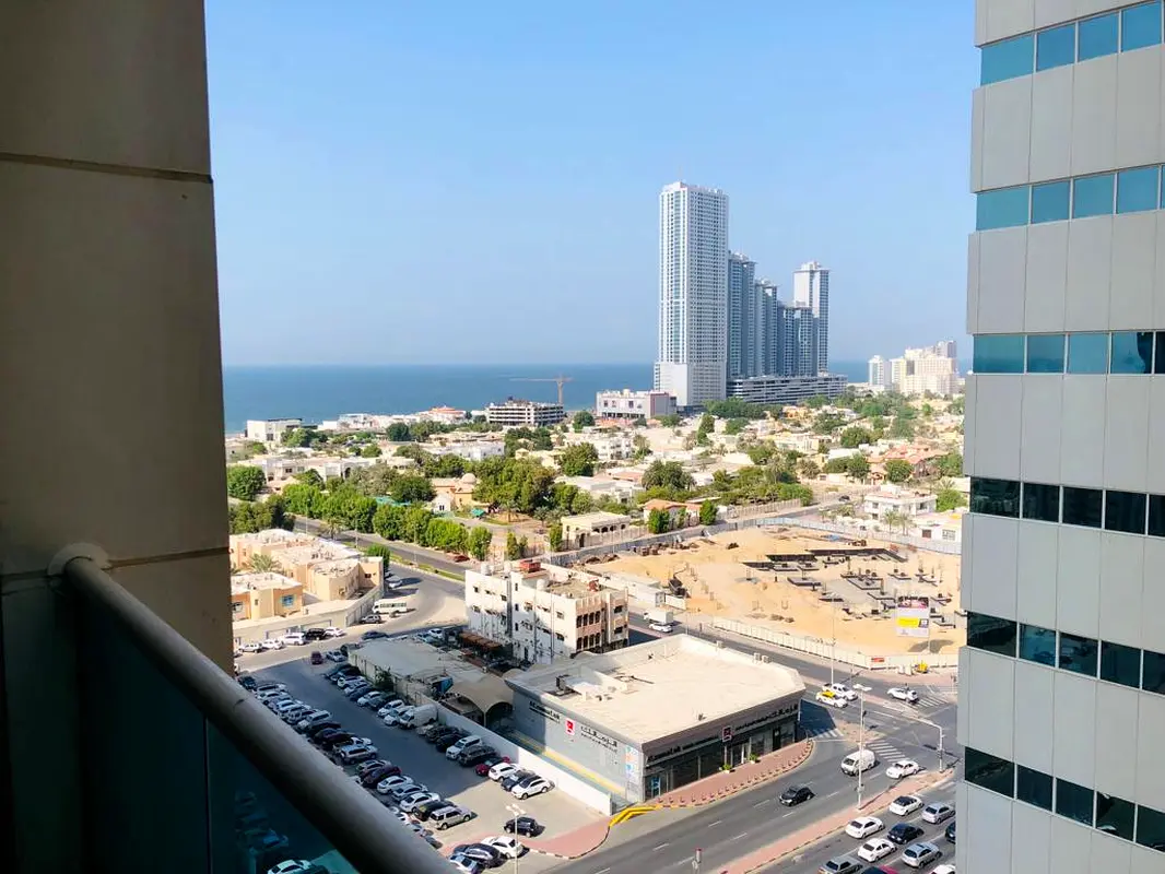 FULL BIG SIZE 1 BHK FOR RENT IN AJMAN ONE TOWER  WITH PARKING